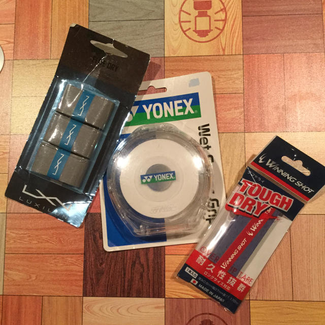 YONEX(ヨネックス)のテニス　グリップテープ9枚セット チケットのスポーツ(テニス)の商品写真