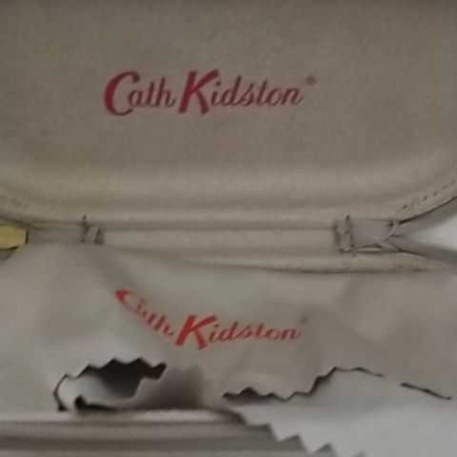 Cath Kidston(キャスキッドソン)の最安値★ キャスキッドソン メガネケース サングラス ポーチ 水玉 レディースのファッション小物(ポーチ)の商品写真