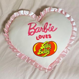 バービー(Barbie)のBarbie バービー　Jelly Belly コラボ　ハートクッション(クッション)