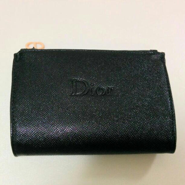 Christian Dior(クリスチャンディオール)の新品♡ディオール ポーチ コスメ/美容のコスメ/美容 その他(その他)の商品写真