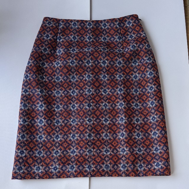 LAURA ASHLEY(ローラアシュレイ)のスカート レディースのスカート(ひざ丈スカート)の商品写真