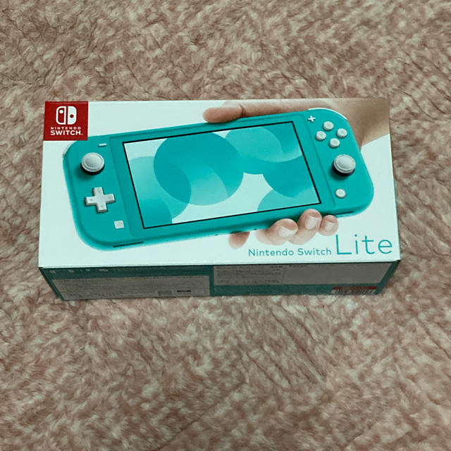 新品 ニンテンドー スイッチライト ターコイズ Switch right 本体