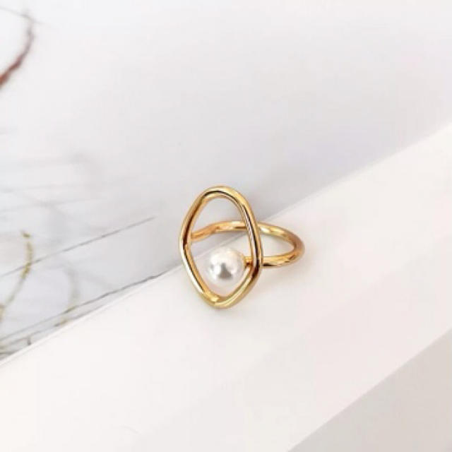 【ラスト1点】パール付きリング　Perl ring レディースのアクセサリー(リング(指輪))の商品写真