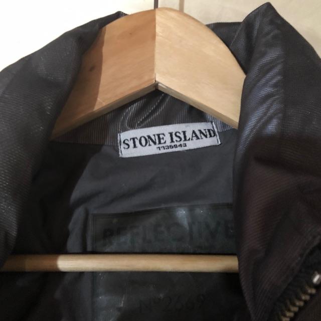 STONE ISLAND(ストーンアイランド)の[値下げ]Stone island reflective jaket メンズのジャケット/アウター(ダウンジャケット)の商品写真