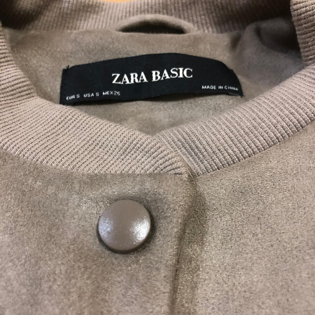 ZARA(ザラ)のZARA スエード風　ボンバージャケット　ブルゾン レディースのジャケット/アウター(ブルゾン)の商品写真