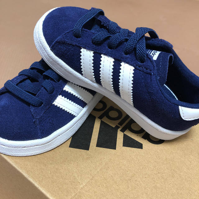 adidas(アディダス)のアディダス　ベビーシューズ　13cm キッズ/ベビー/マタニティのベビー靴/シューズ(~14cm)(スニーカー)の商品写真