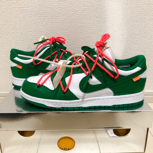 NIKE(ナイキ)のNIKE DUNK LOW LTHR / OW OFF-WHITE GREEN メンズの靴/シューズ(スニーカー)の商品写真