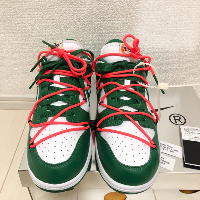 NIKE(ナイキ)のNIKE DUNK LOW LTHR / OW OFF-WHITE GREEN メンズの靴/シューズ(スニーカー)の商品写真