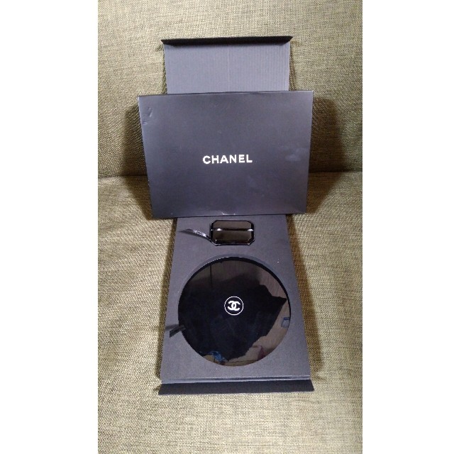 CHANEL(シャネル)のシャネル　CHANEL　スタンド　ミラー レディースのファッション小物(ミラー)の商品写真