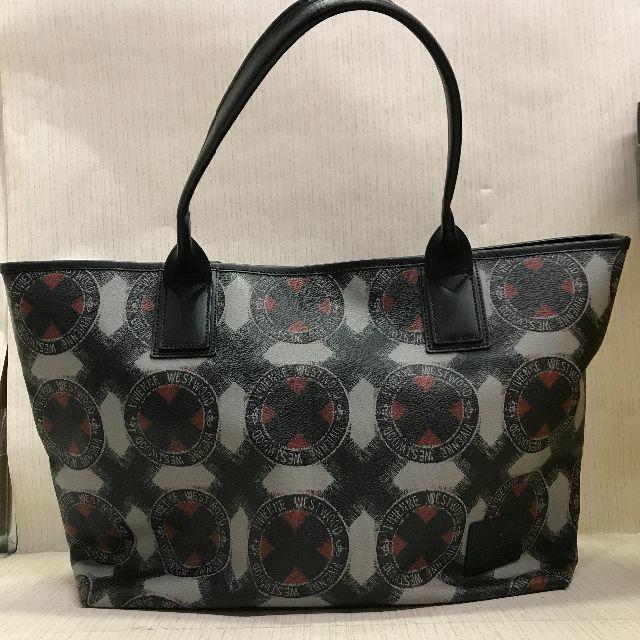 Vivienne Westwood - KYOKO杏  