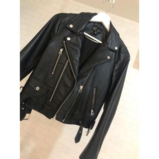 ザラ(ZARA)の《りか様専用》ZARA ザラ ライダース ブラック(ライダースジャケット)