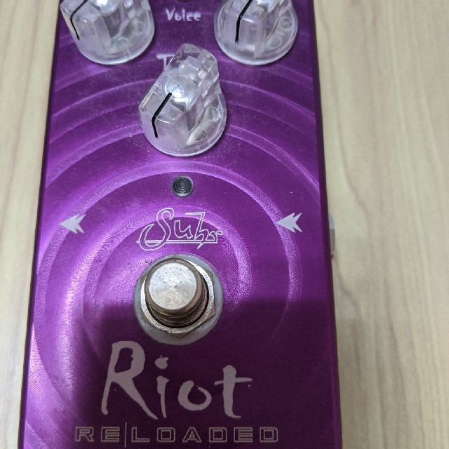 suhr riot reloadedギター