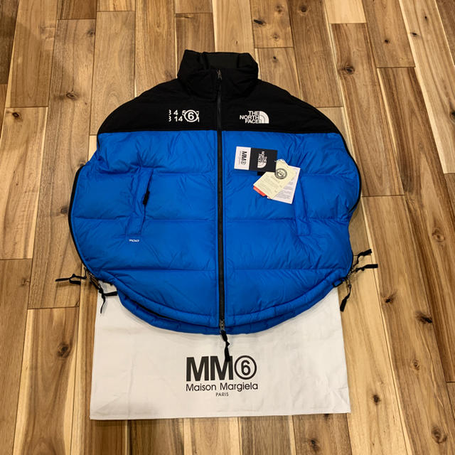 MM6(エムエムシックス)のレア MM6 マルジェラ NORTH FACE ショート ダウンジャケット S レディースのジャケット/アウター(ダウンジャケット)の商品写真