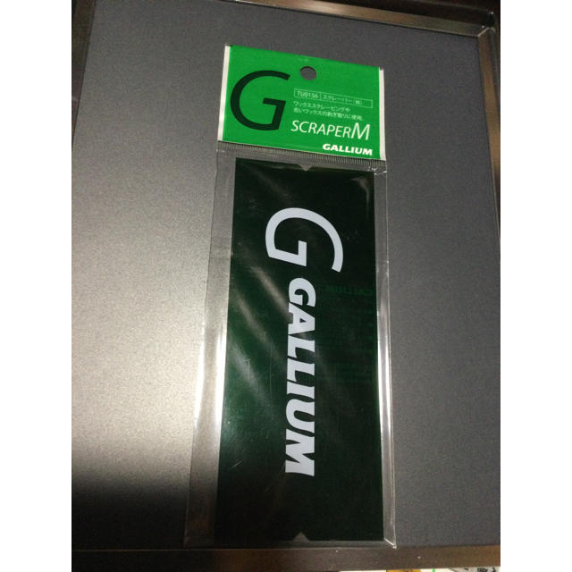 GALLIUM(ガリウム)のガリウムスクレーパーM 11/18まで値下げ新品　スキー　スノーボード スポーツ/アウトドアのスノーボード(その他)の商品写真