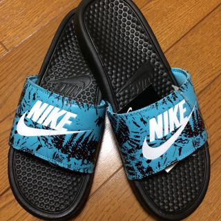 ナイキ(NIKE)のナイキ ベナッシ 今期柄 24センチ(サンダル)