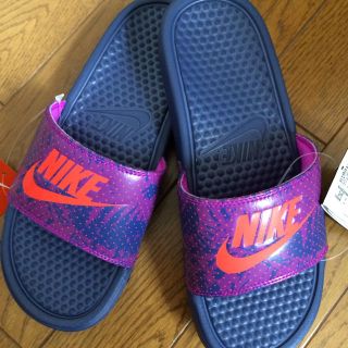 ナイキ(NIKE)の最終値下げ！ベナッシ(サンダル)