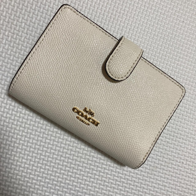 COACH(コーチ)のcoach 二つ折財布 レディースのファッション小物(財布)の商品写真