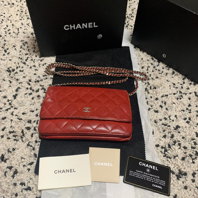 CHANEL(シャネル)のCHANEL シャネル　マトラッセ　チェーンウォレット　財布ショーツ　正規品 レディースのファッション小物(財布)の商品写真