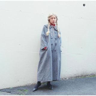 グリモワール(Grimoire)のribbon collar coat  madder madder(ロングコート)