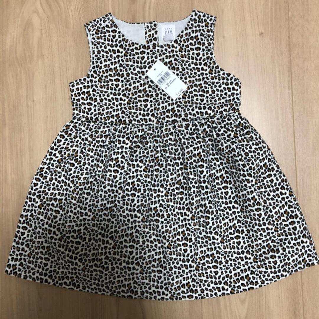 babyGAP(ベビーギャップ)のbabyGAP レオパード　コーデュロイ　ワンピース キッズ/ベビー/マタニティのキッズ服女の子用(90cm~)(ワンピース)の商品写真