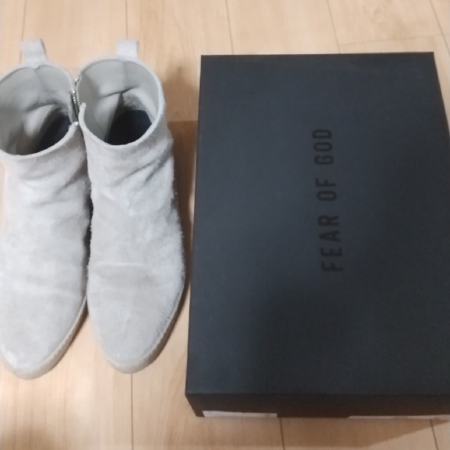 FEAR OF GOD(フィアオブゴッド)の今だけ値下げ fearofgod サンタフェスウェードブーツ メンズの靴/シューズ(ブーツ)の商品写真