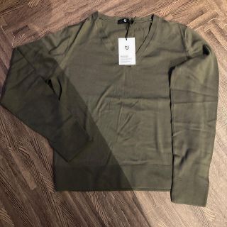 ユニクロ(UNIQLO)の【新品】ユニクロ　+J  セーター　ニット　Sサイズ(ニット/セーター)