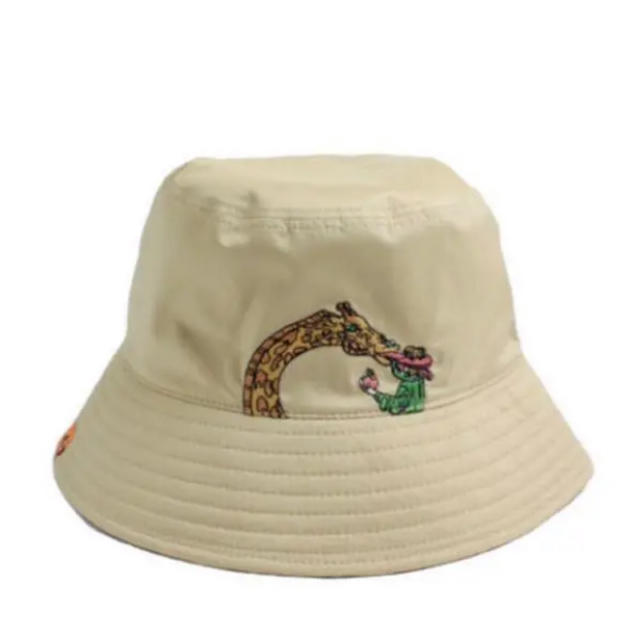 BEAMS(ビームス)のLEFT ALONE / REVERSIBLE BUCKET HAT BEIGE メンズの帽子(ハット)の商品写真