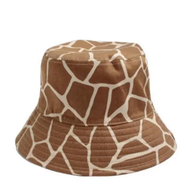 BEAMS(ビームス)のLEFT ALONE / REVERSIBLE BUCKET HAT BEIGE メンズの帽子(ハット)の商品写真