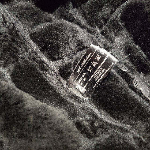 LGB レザーフードジャケット LGBの通販 by しゅがー's shop｜ルグランブルーならラクマ - 14th addiction ムートンコート お得最安値