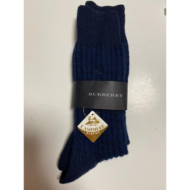 BURBERRY(バーバリー)のＢＵＲＢＥＲＲＹ　バーバリー　あったかカシミア混靴下　⭐️ メンズのレッグウェア(ソックス)の商品写真