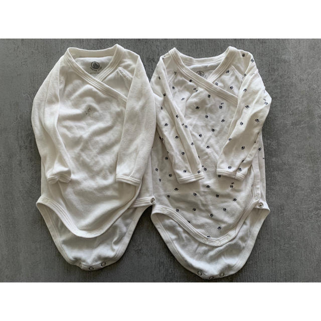 PETIT BATEAU(プチバトー)のプチバトー　新生児肌着　美品 キッズ/ベビー/マタニティのベビー服(~85cm)(肌着/下着)の商品写真