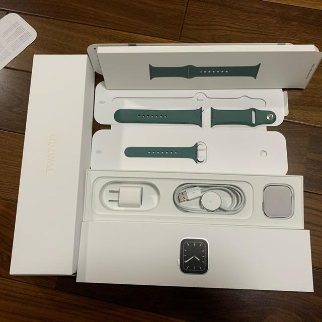 高級素材使用ブランド Apple Watch - Apple Watch series5 40mm