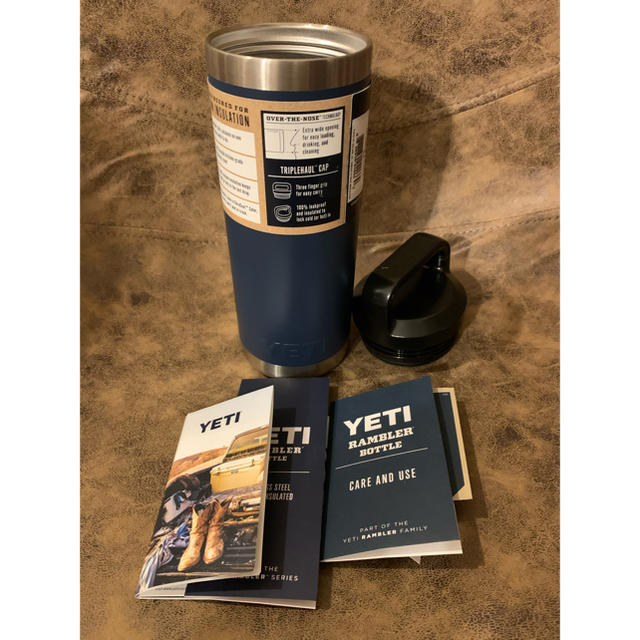 Stanley(スタンレー)の【新品】YETI Rambler ランブラー 18oz Navy インテリア/住まい/日用品のキッチン/食器(タンブラー)の商品写真