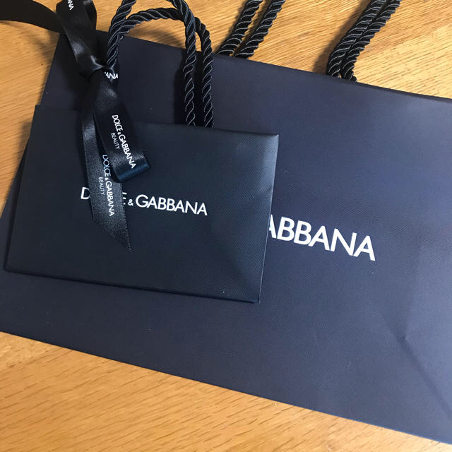 DOLCE&GABBANA(ドルチェアンドガッバーナ)のMKさま専用　ショップバッグ（小さい方のみ） レディースのバッグ(ショップ袋)の商品写真