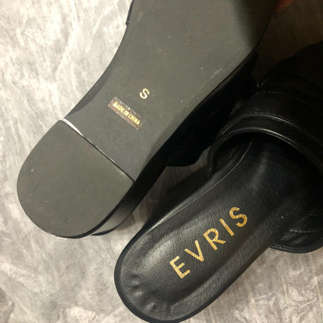 EVRIS(エヴリス)の大幅値下げ!!!【超美品】EVRIS 厚底サンダル(Sサイズ) レディースの靴/シューズ(サンダル)の商品写真