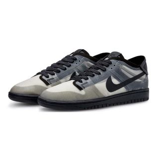 ナイキ(NIKE)のCOMME des GARCONS × NIKE DUNK LOW / CDG(スニーカー)