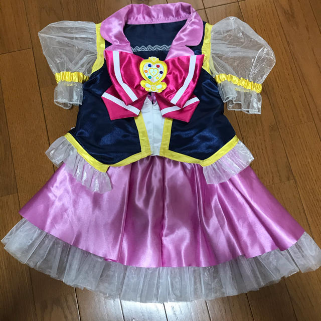 BANDAI(バンダイ)のプリキュア　服　コスプレ　キッズ　　110 120 キッズ/ベビー/マタニティのキッズ服女の子用(90cm~)(その他)の商品写真