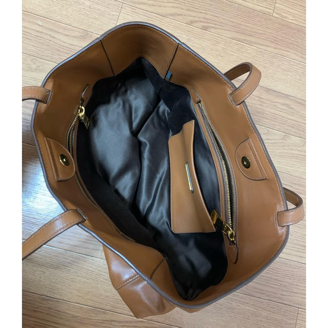 miumiu(ミュウミュウ)のみゆ様専用 レディースのバッグ(トートバッグ)の商品写真