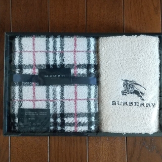 バーバリー(BURBERRY)の【BURBERRY 】バーバリー フェイスタオル ウォッシュタオルセット(タオル/バス用品)