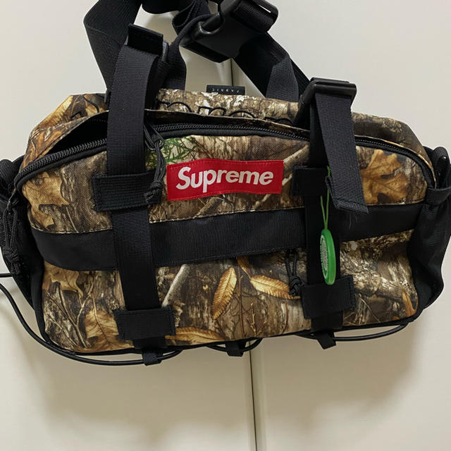 Supremeウエストバック