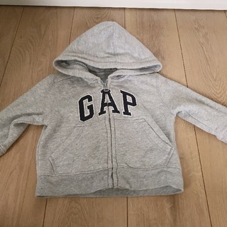 ベビーギャップ(babyGAP)のGAP  グレー  パーカー  70サイズ(カーディガン/ボレロ)