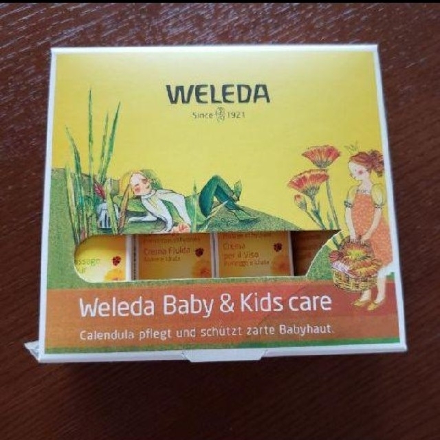 WELEDA(ヴェレダ)のヴェレダ カレンドラ ベビースターターセット キッズ/ベビー/マタニティの洗浄/衛生用品(ベビーローション)の商品写真