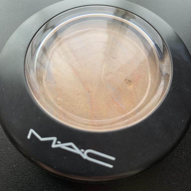 MAC(マック)のMAC ハイライト コスメ/美容のベースメイク/化粧品(フェイスパウダー)の商品写真