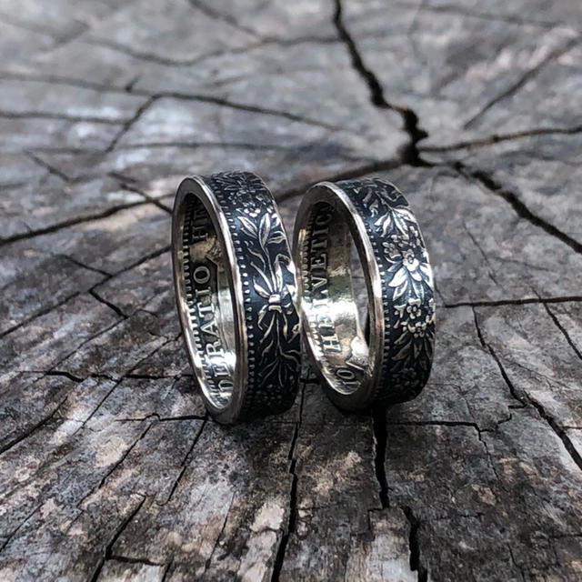 [スイスコインリング] リーフデザイン　ペアリング　指輪　世界のコインリング メンズのアクセサリー(リング(指輪))の商品写真