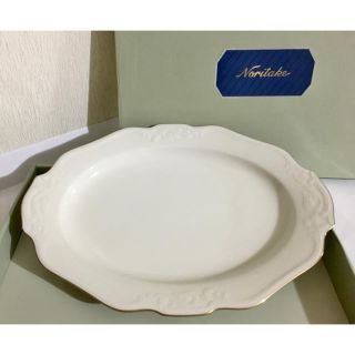 ノリタケ(Noritake)の【新品・未使用】ノリタケ　コンテンポラリー /オーバルプレート(食器)