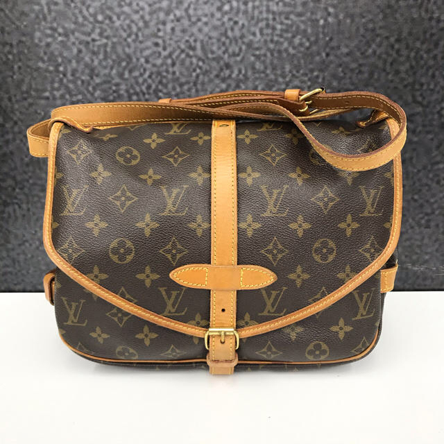 LOUIS VUITTON(ルイヴィトン)のルイヴィトン ソミュール30 ショルダーバッグ モノグラム レディースのバッグ(ショルダーバッグ)の商品写真