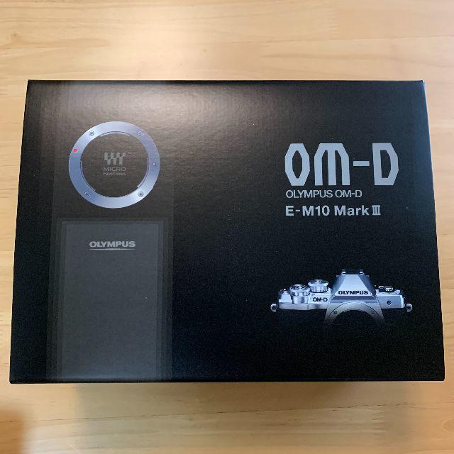 OLYMPUS(オリンパス)の新品 OLYMPUS ミラーレス一眼 OM-D E-M10 Mark III スマホ/家電/カメラのカメラ(ミラーレス一眼)の商品写真