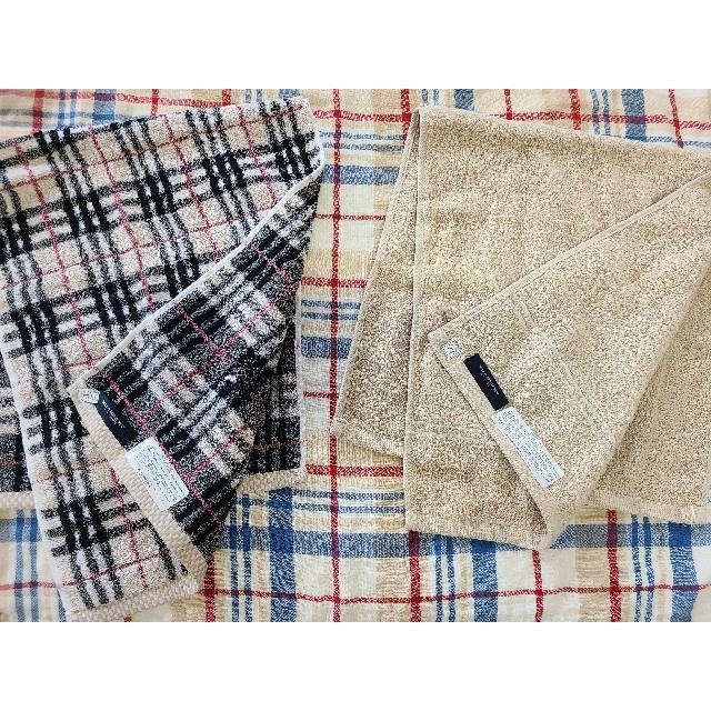 BURBERRY(バーバリー)のバーバリー　フェイスタオルセット インテリア/住まい/日用品の日用品/生活雑貨/旅行(タオル/バス用品)の商品写真