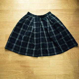 エージーバイアクアガール(AG by aquagirl)のチェック柄スカート(ひざ丈スカート)