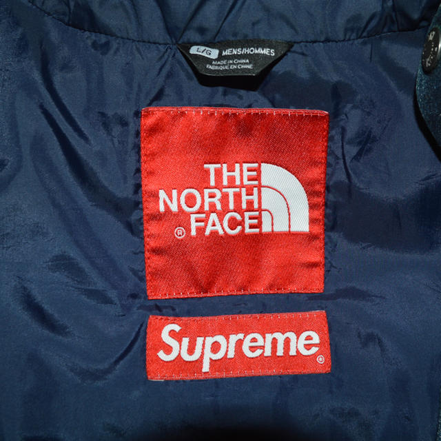 Supreme(シュプリーム)のsupreme × TNF 15ss Denim Dot Shot Jacket メンズのジャケット/アウター(マウンテンパーカー)の商品写真